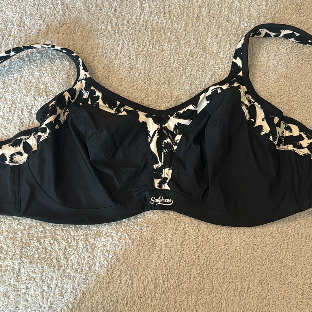 Performance bra